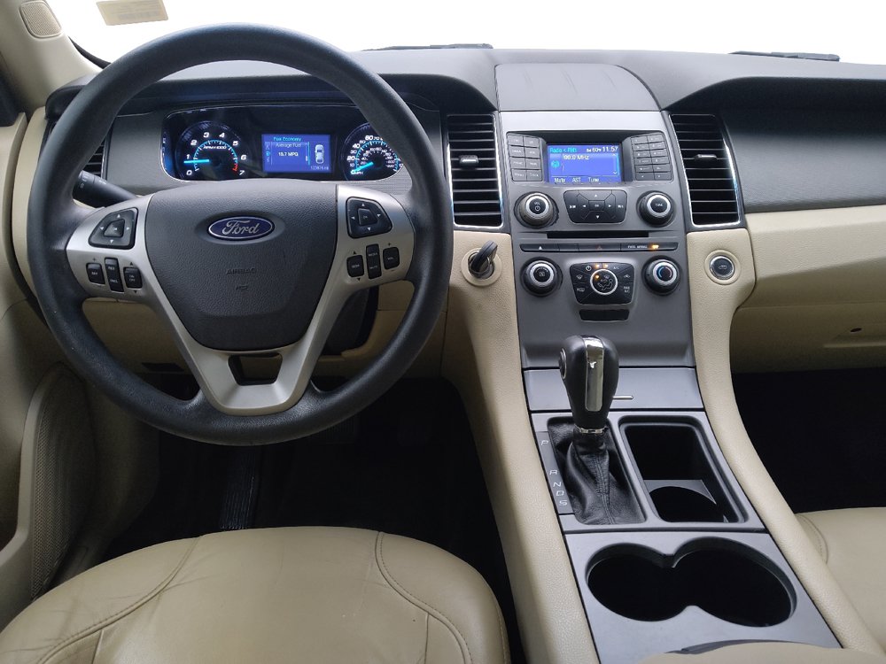 Used 2014 Ford Taurus SE FWD image 22