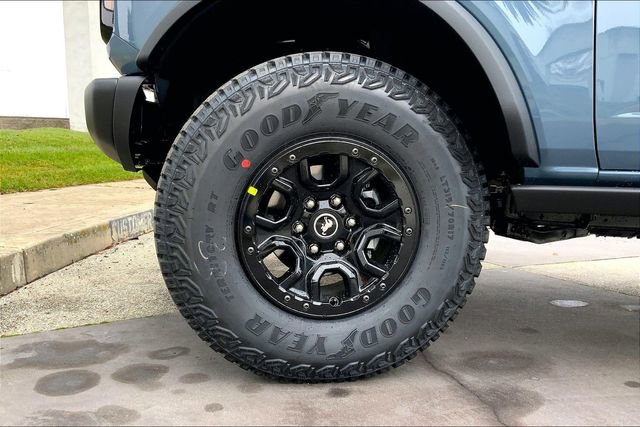 New 2025 Ford Bronco Badlands w/ Sasquatch Package image 12