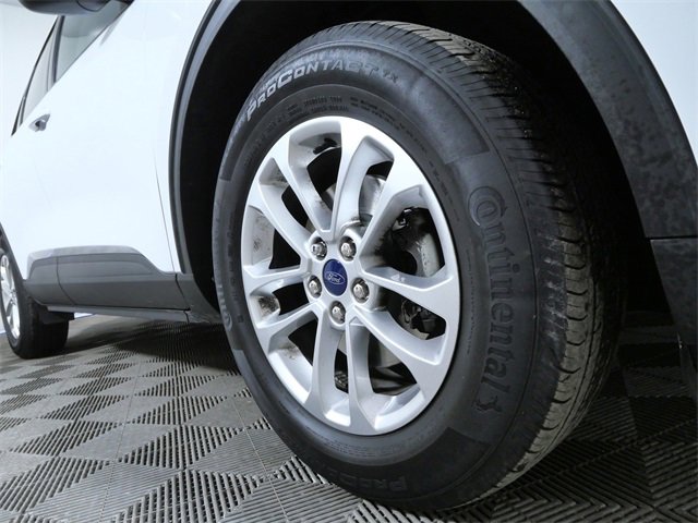 Certified 2022 Ford Escape SE w/ Convenience Package image 2