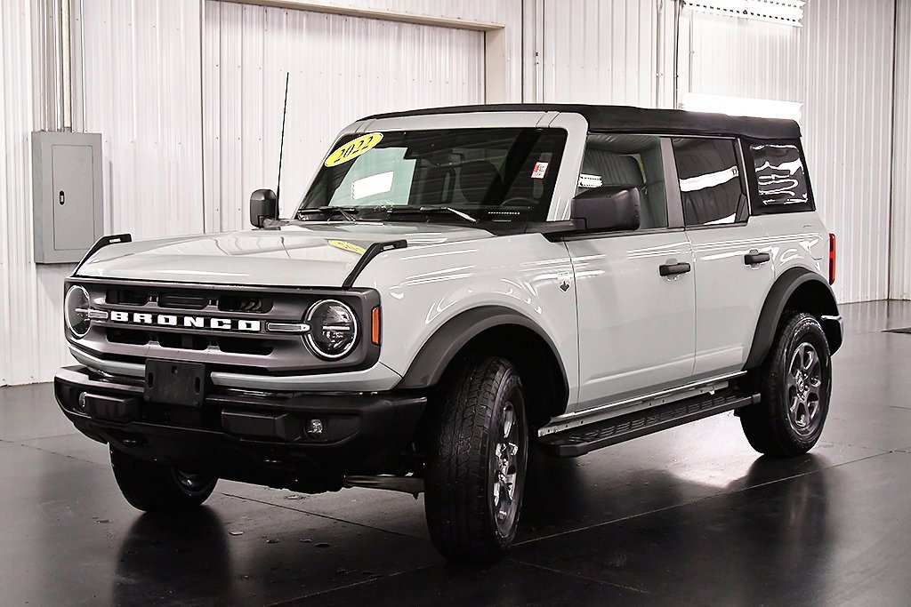 Used 2022 Ford Bronco Big Bend image 3