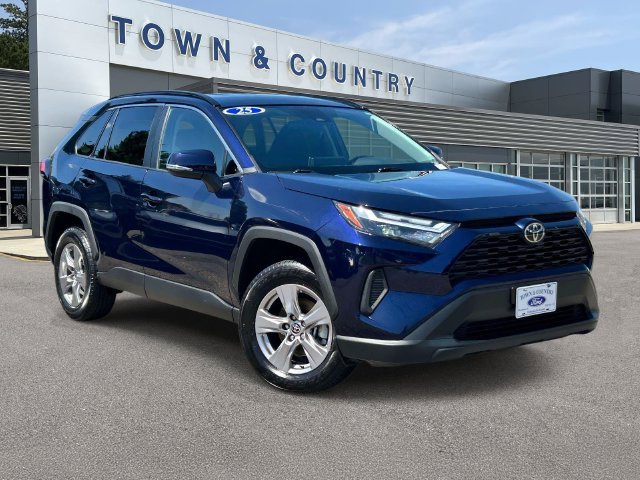 Used 2025 Toyota RAV4 XLE