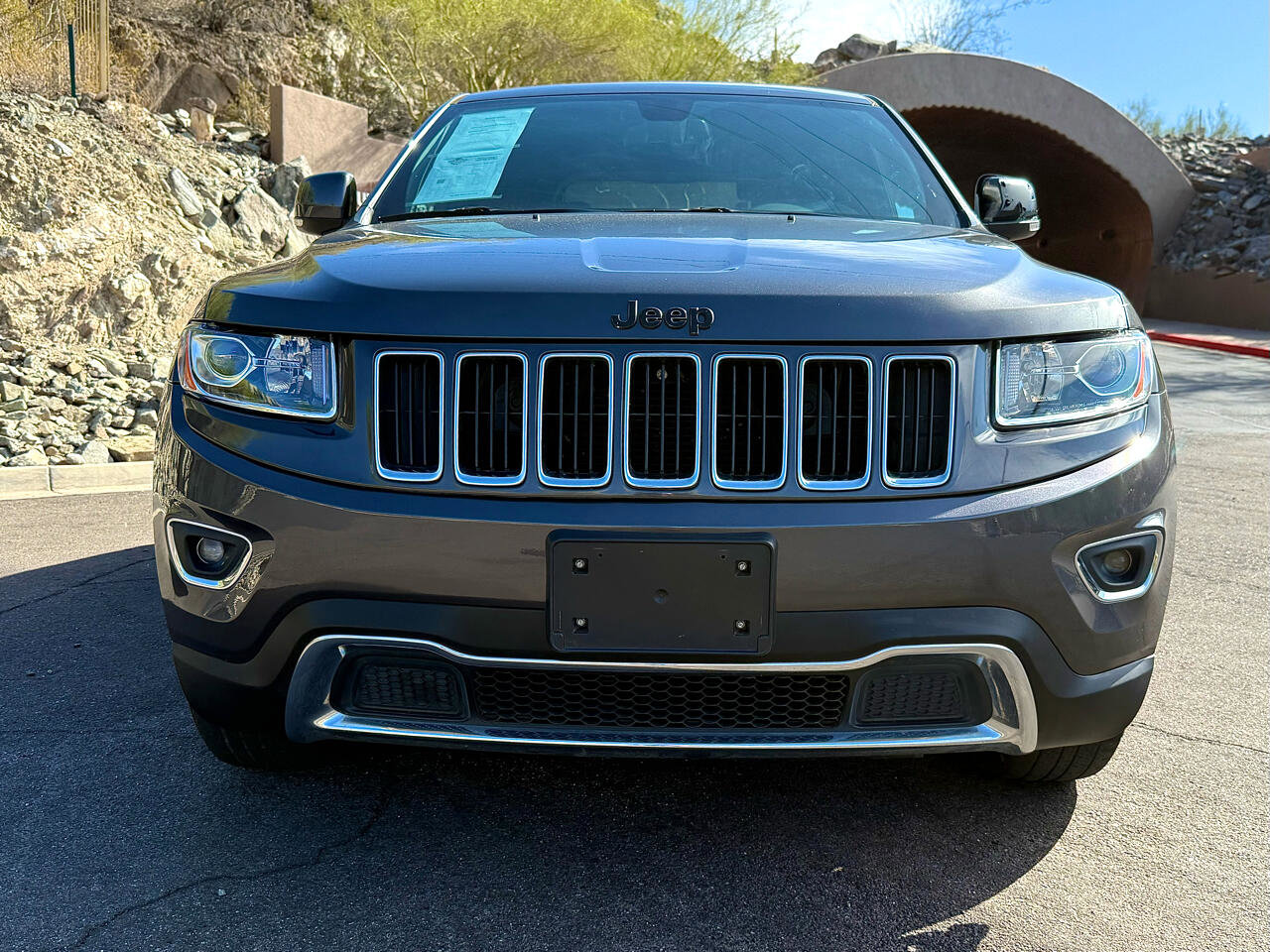 Used 2015 Jeep Grand Cherokee Limited w/ Trailer Tow Group IV image 10
