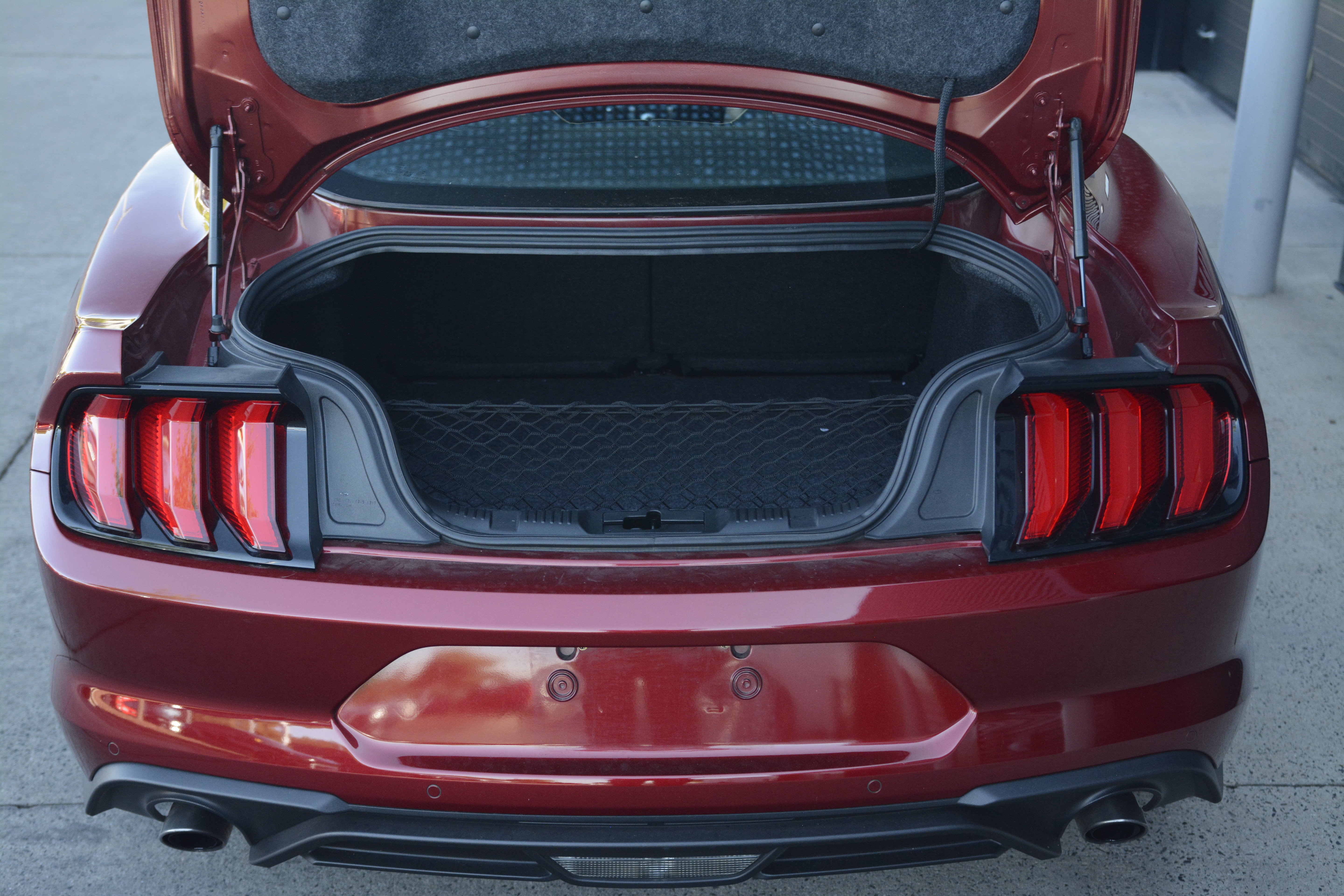 Used 2019 Ford Mustang Premium w/ Ford Safe & Smart Package RWD image 33