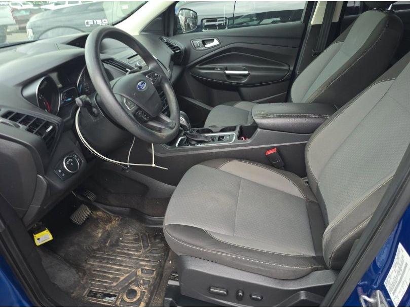 Used 2018 Ford Escape SE image 11