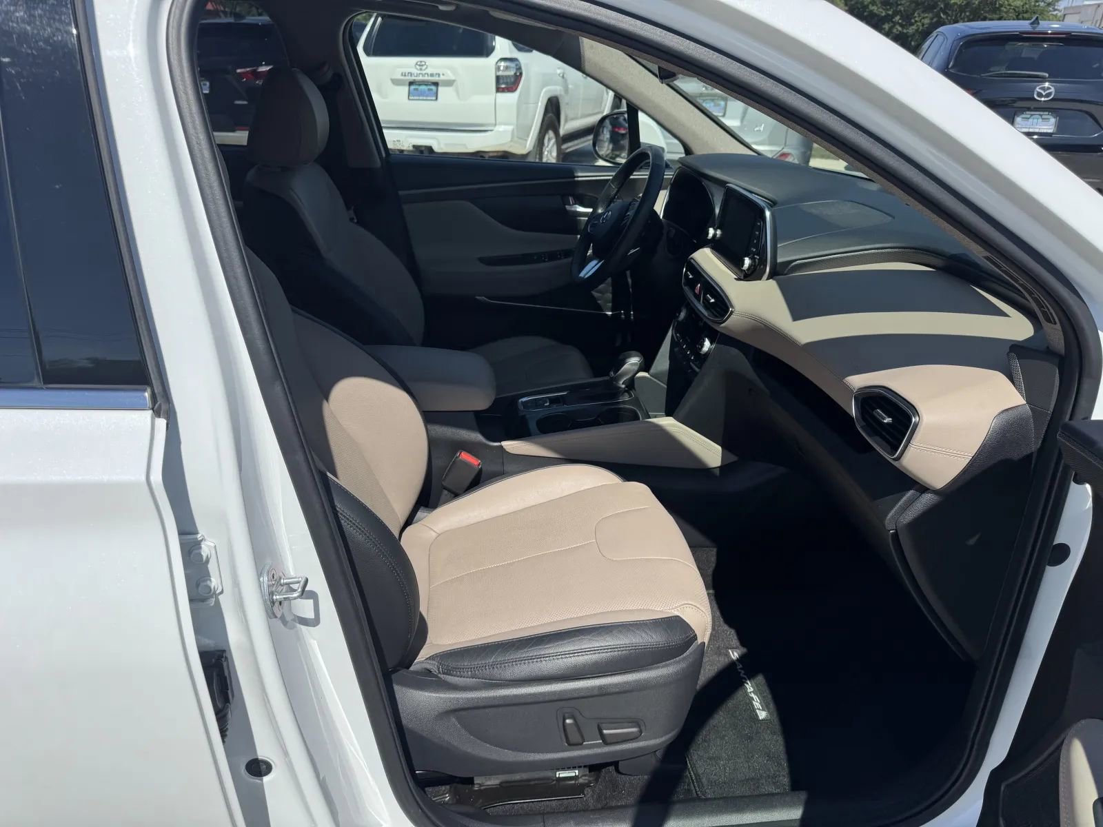Used 2019 Hyundai Santa Fe AWD image 17