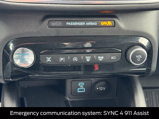Certified 2023 Ford Escape Platinum w/ Premium Technology Package AWD/4WD image 36