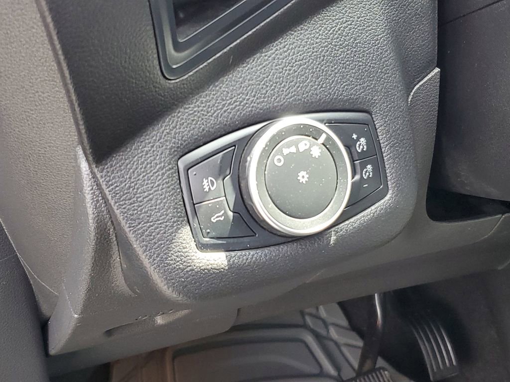 Used 2019 Ford Escape SE AWD/4WD image 13
