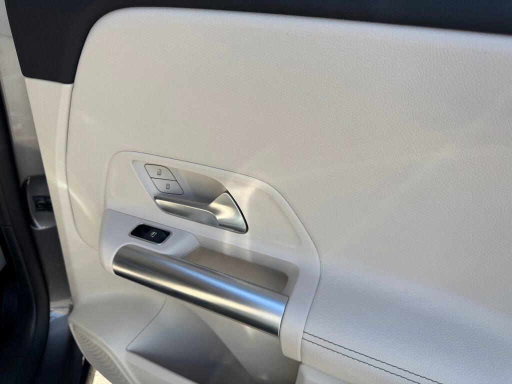 Certified 2023 Mercedes-Benz GLA 250 4MATIC image 20