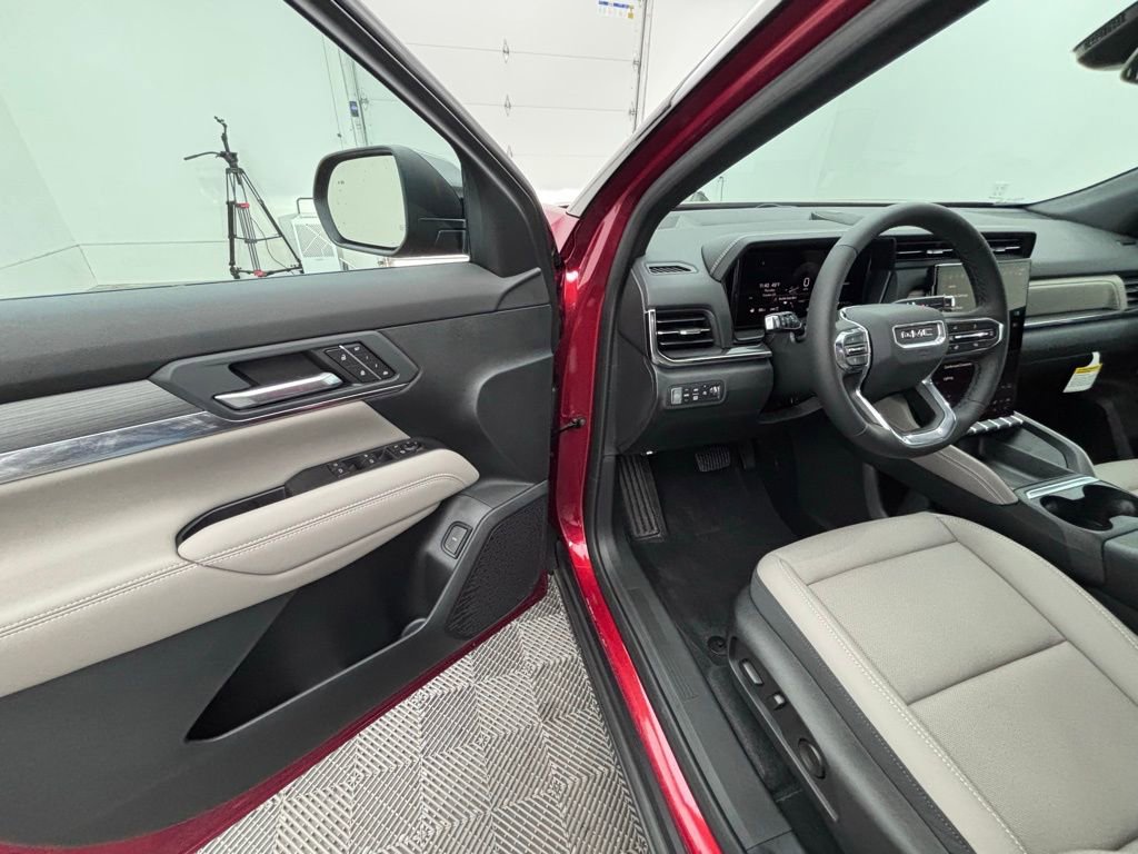 New 2026 GMC Terrain Elevation w/ Elevation Premium Package image 17