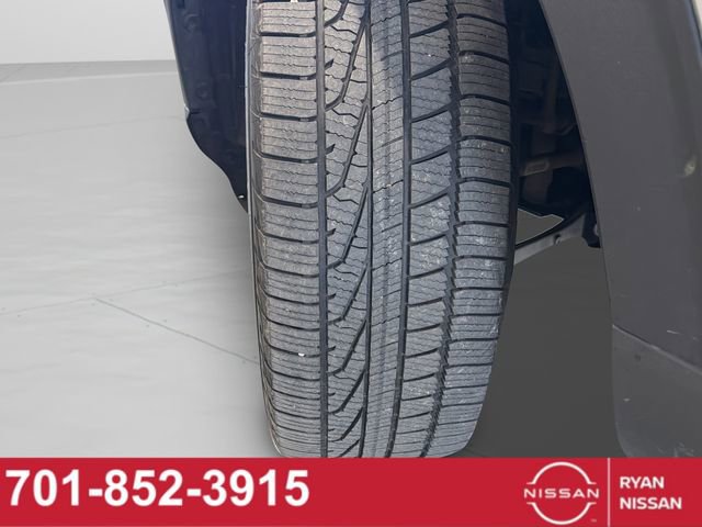 Used 2021 Ford Explorer Limited w/ Equipment Group 301A image 22