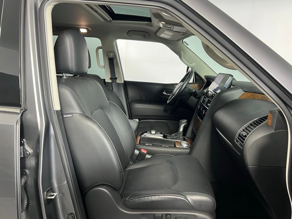 Used 2024 Nissan Armada SL image 31