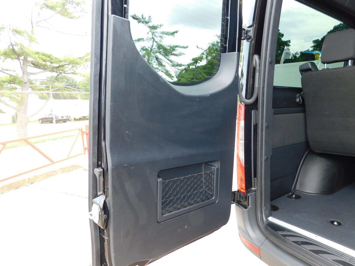 Used 2025 Mercedes-Benz Sprinter 2500 image 36