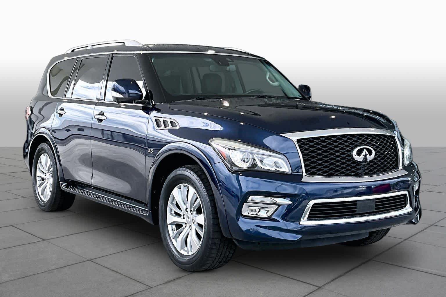 Used 2017 INFINITI QX80 2WD w/ Driver Assistance Package image 2