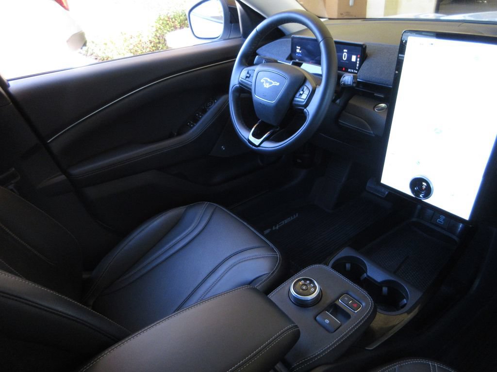 Certified 2022 Ford Mustang Mach-E Premium RWD image 21