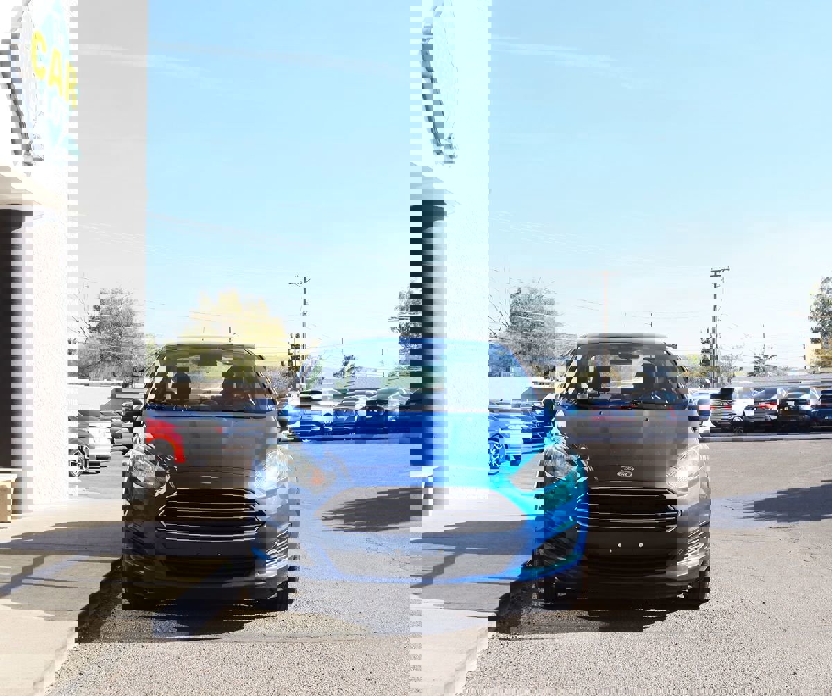 Used 2018 Ford Fiesta SE FWD image 15