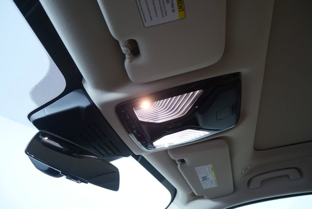 Used 2026 BMW X7 xDrive40i image 21