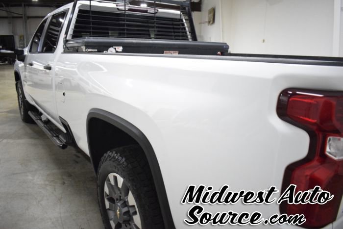 Used 2024 Chevrolet Silverado 2500 Custom w/ Custom Value Package AWD/4WD image 3