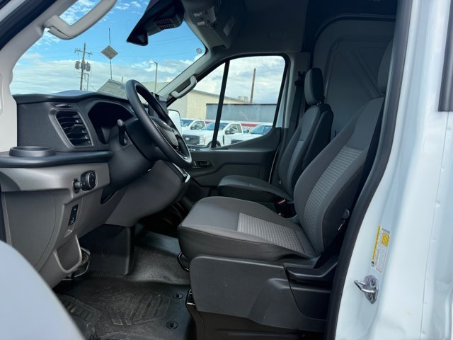 New 2027 Ford Transit 250 148 Medium Roof RWD image 14