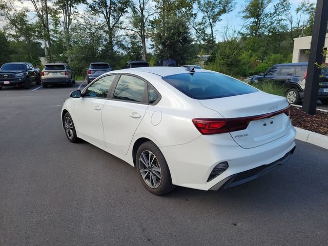 Used 2024 Kia Forte LXS FWD image 3