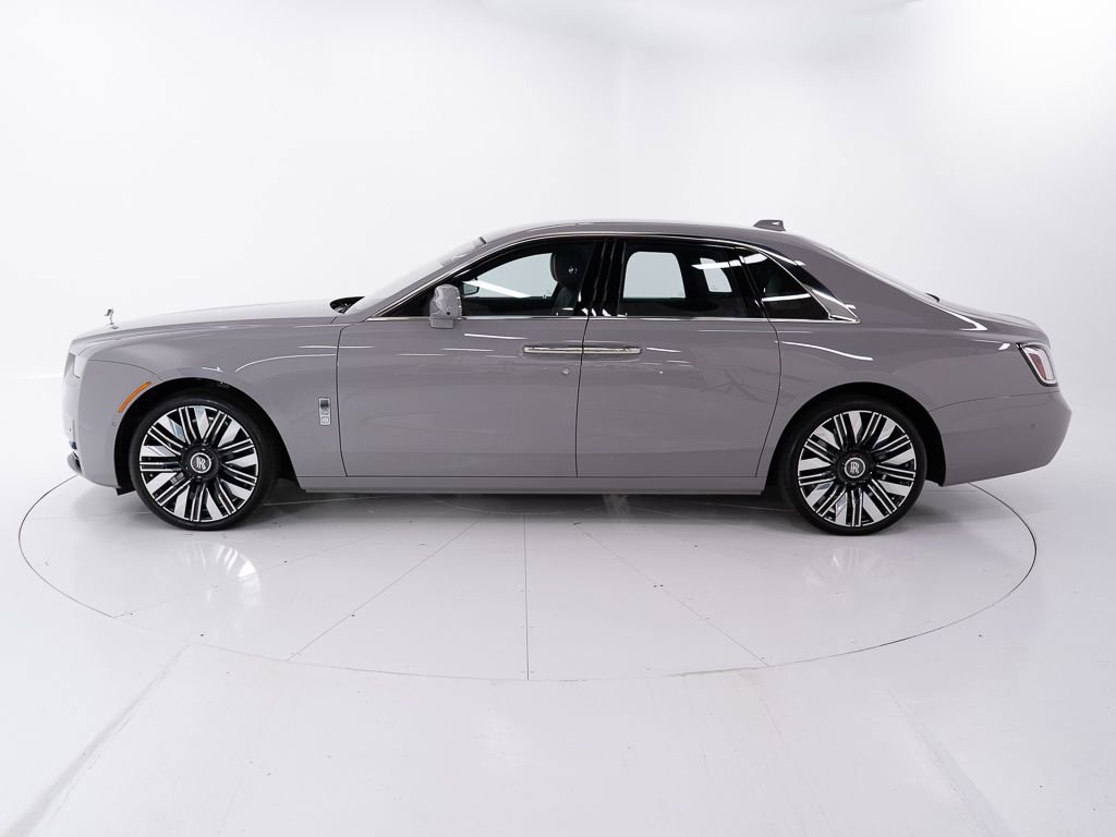 New 2026 Rolls-Royce Ghost AWD/4WD image 2
