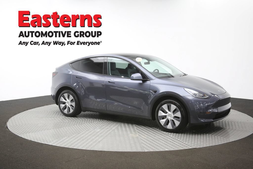 Used 2023 Tesla Model Y Long Range AWD/4WD image 44