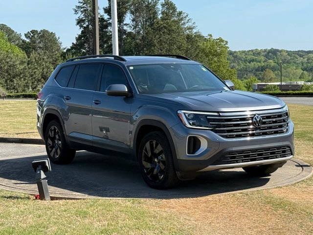 Used 2024 Volkswagen Atlas SE FWD image 9