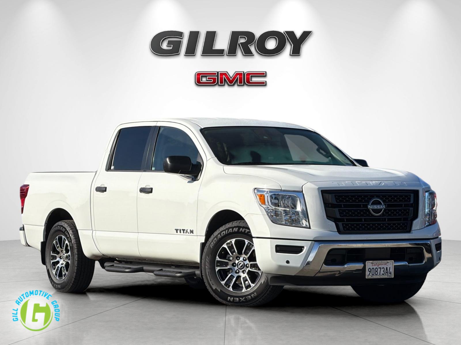 Used 2024 Nissan Titan SV w/ SV Convenience Package