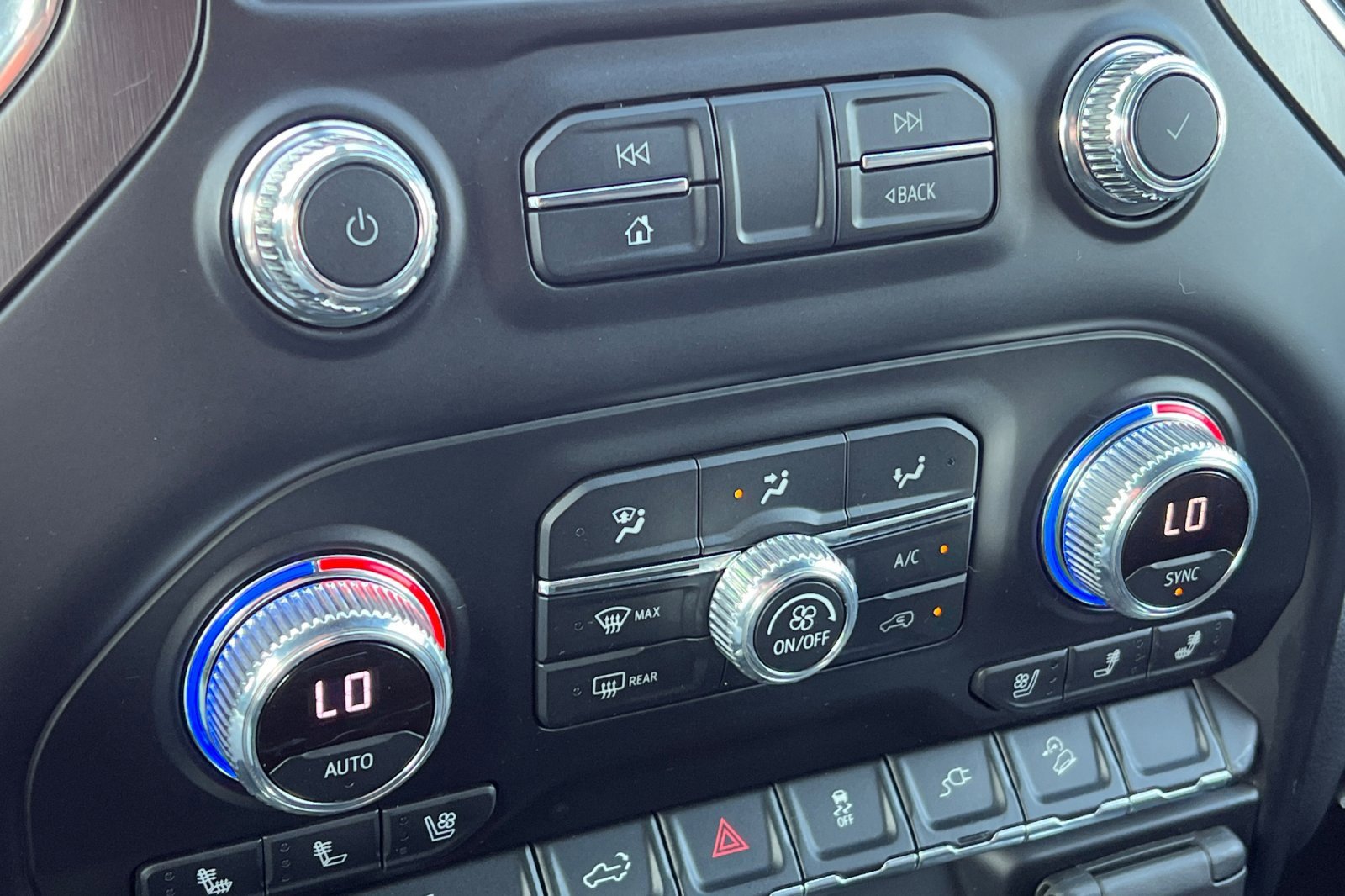 Used 2021 GMC Sierra 2500 AT4 w/ Gooseneck/5TH Wheel Package image 27