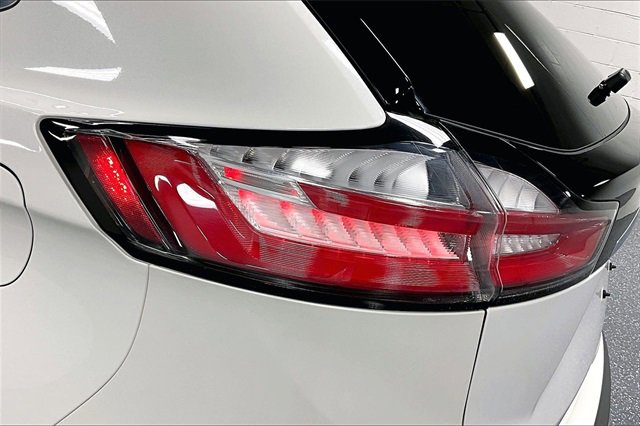 Used 2020 Ford Edge SEL w/ Convenience Package image 23