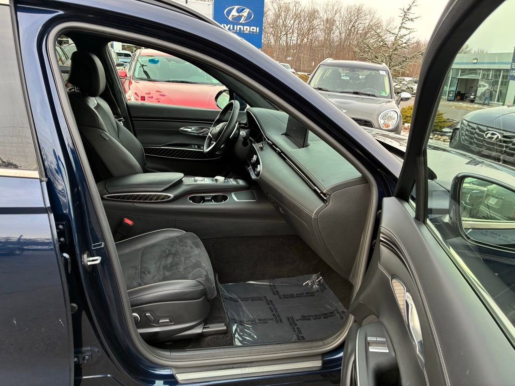 Used 2022 Genesis GV70 3.5T Sport w/ Sport Prestige Package image 20