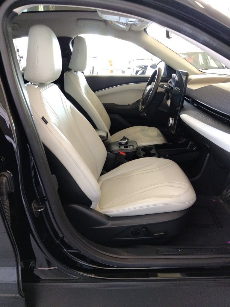 Used 2024 Ford Mustang Mach-E Premium RWD image 8