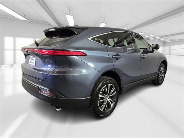 Used 2022 Toyota Venza LE image 7