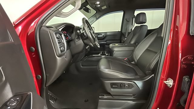 Used 2021 Chevrolet Silverado 1500 RST w/ Convenience Package II AWD/4WD image 11
