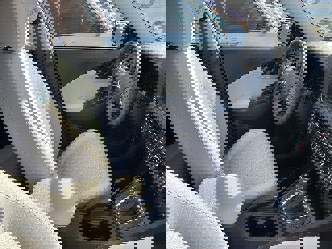 Used 2023 Hyundai Kona SEL image 4