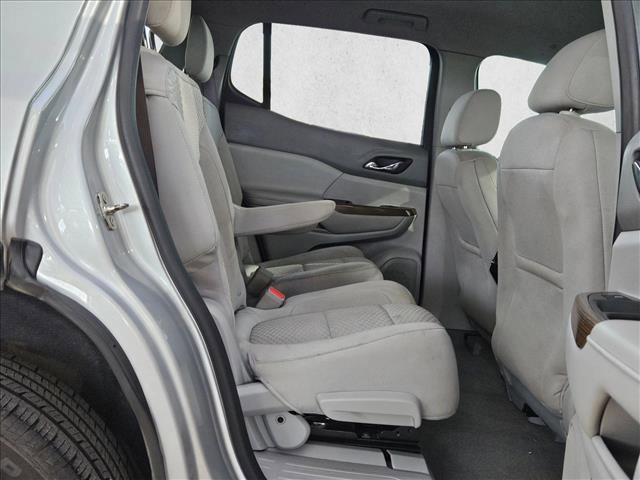 Used 2017 GMC Acadia SLE w/ Driver Alert Package I FWD image 18
