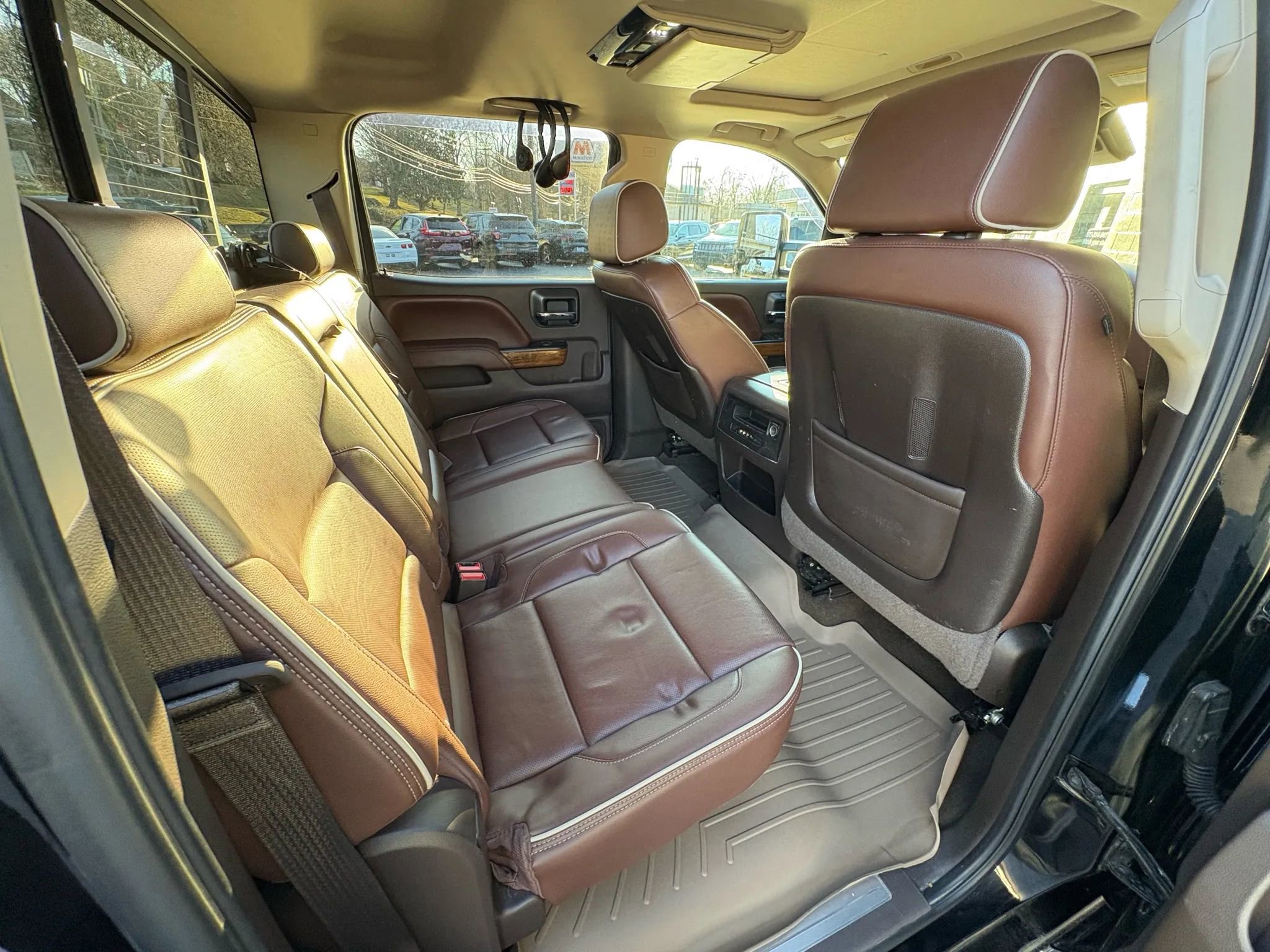 Used 2015 Chevrolet Silverado 3500 High Country w/ Duramax Plus Package image 19