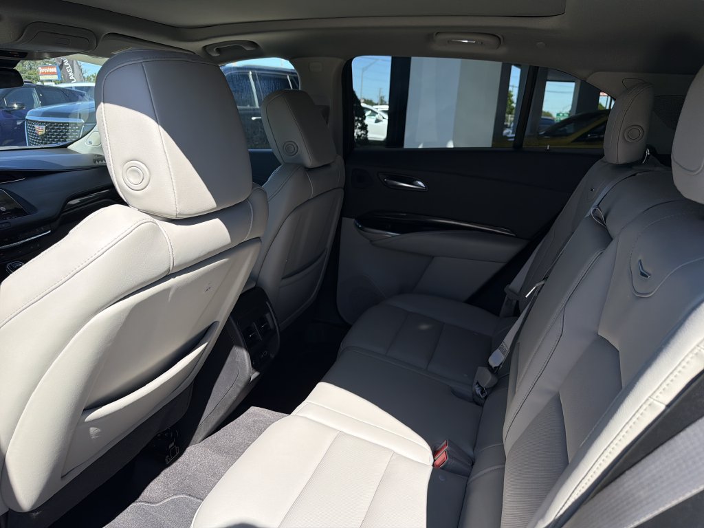 Certified 2023 Cadillac XT4 Premium Luxury FWD image 20