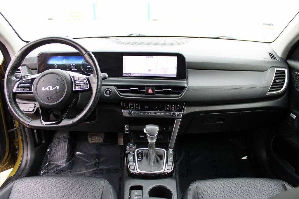 Used 2024 Kia Seltos SX image 37