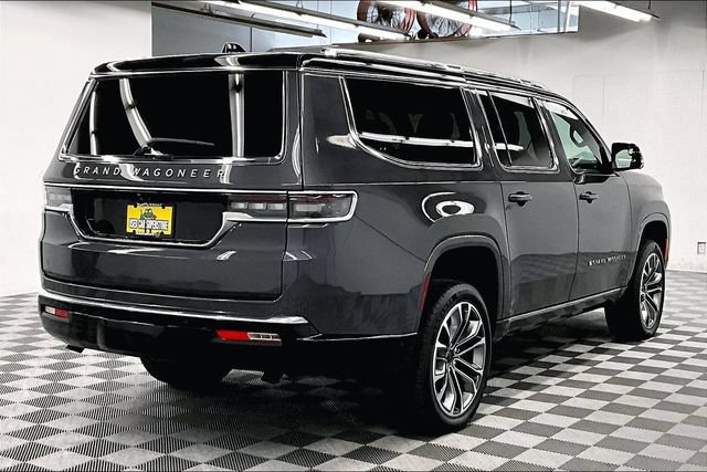 Used 2025 Jeep Grand Wagoneer L Series III w/ Rear-Seat Entertainment Group AWD/4WD image 12