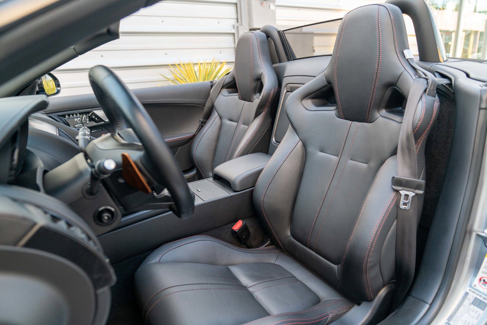 Used 2014 Jaguar F-TYPE S RWD image 12