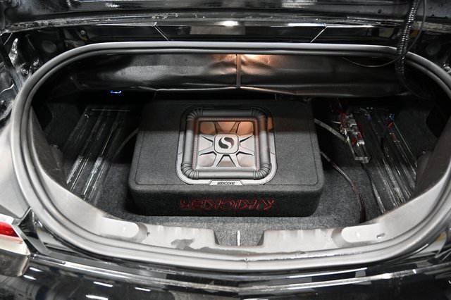 Used 2011 Chevrolet Camaro SS image 25