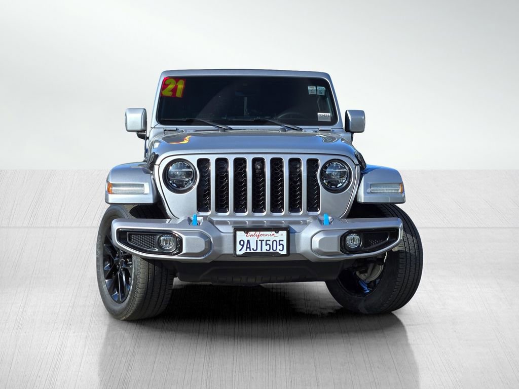 Used 2021 Jeep Wrangler Unlimited Sahara image 2