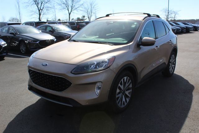 Used 2020 Ford Escape Titanium image 7