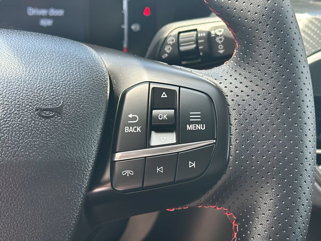 Used 2026 Ford Escape ST-Line AWD/4WD image 28