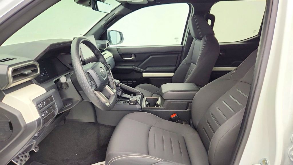 Used 2024 Toyota Tacoma TRD Sport AWD/4WD image 20
