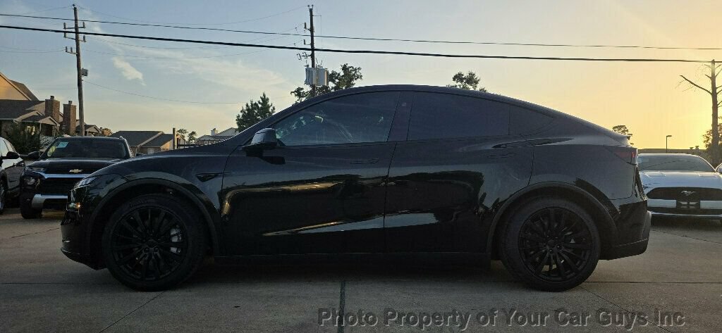 Used 2026 Tesla Model Y Long Range RWD image 23