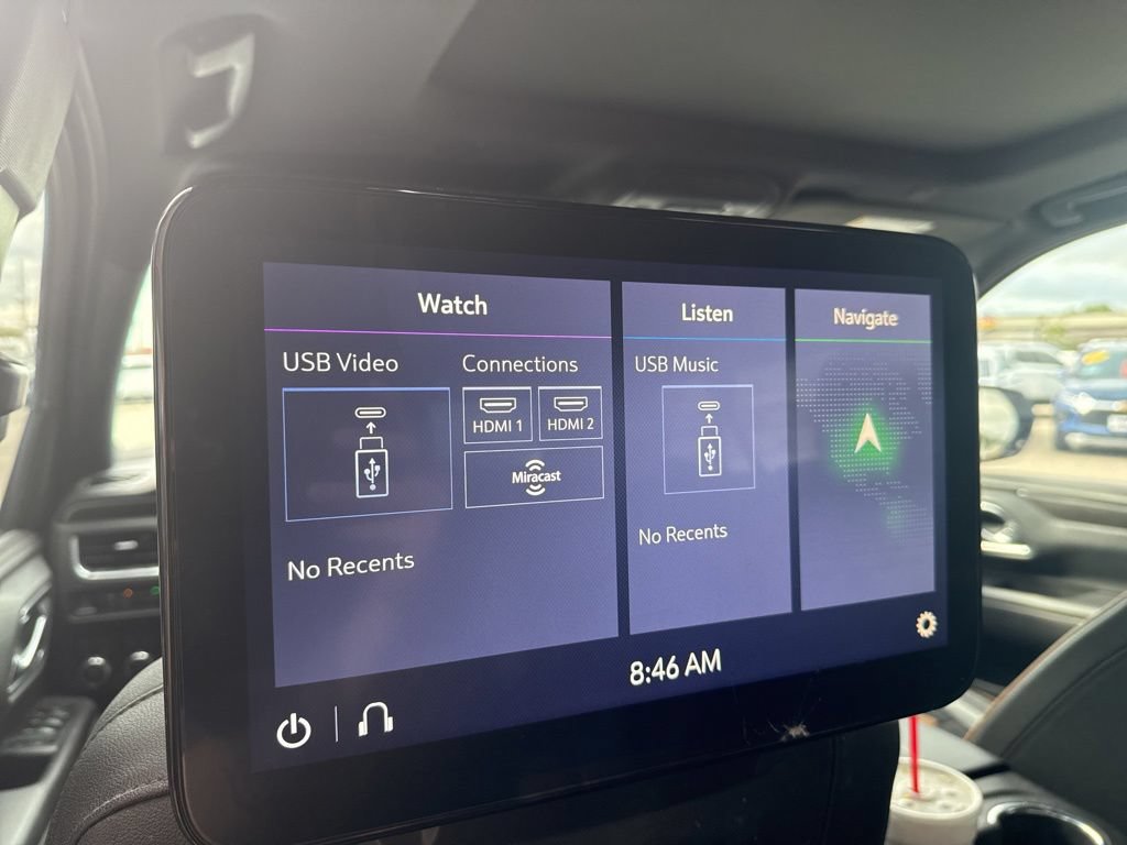 Used 2021 GMC Yukon XL AT4 w/ AT4 Premium Package AWD/4WD image 15