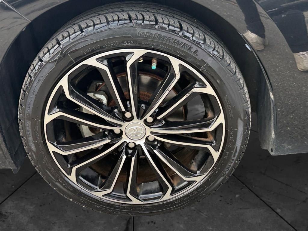 Used 2014 Toyota Corolla S Premium w/ Driver Convenience Package image 23