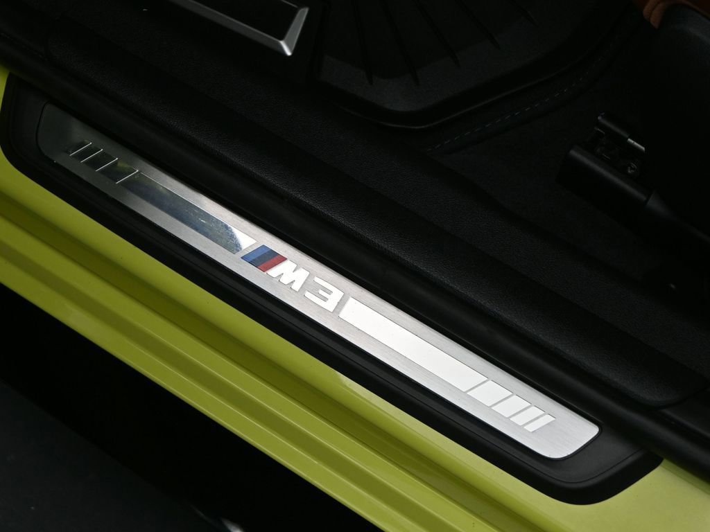 Used 2025 BMW M3 w/ Executive Package image 16