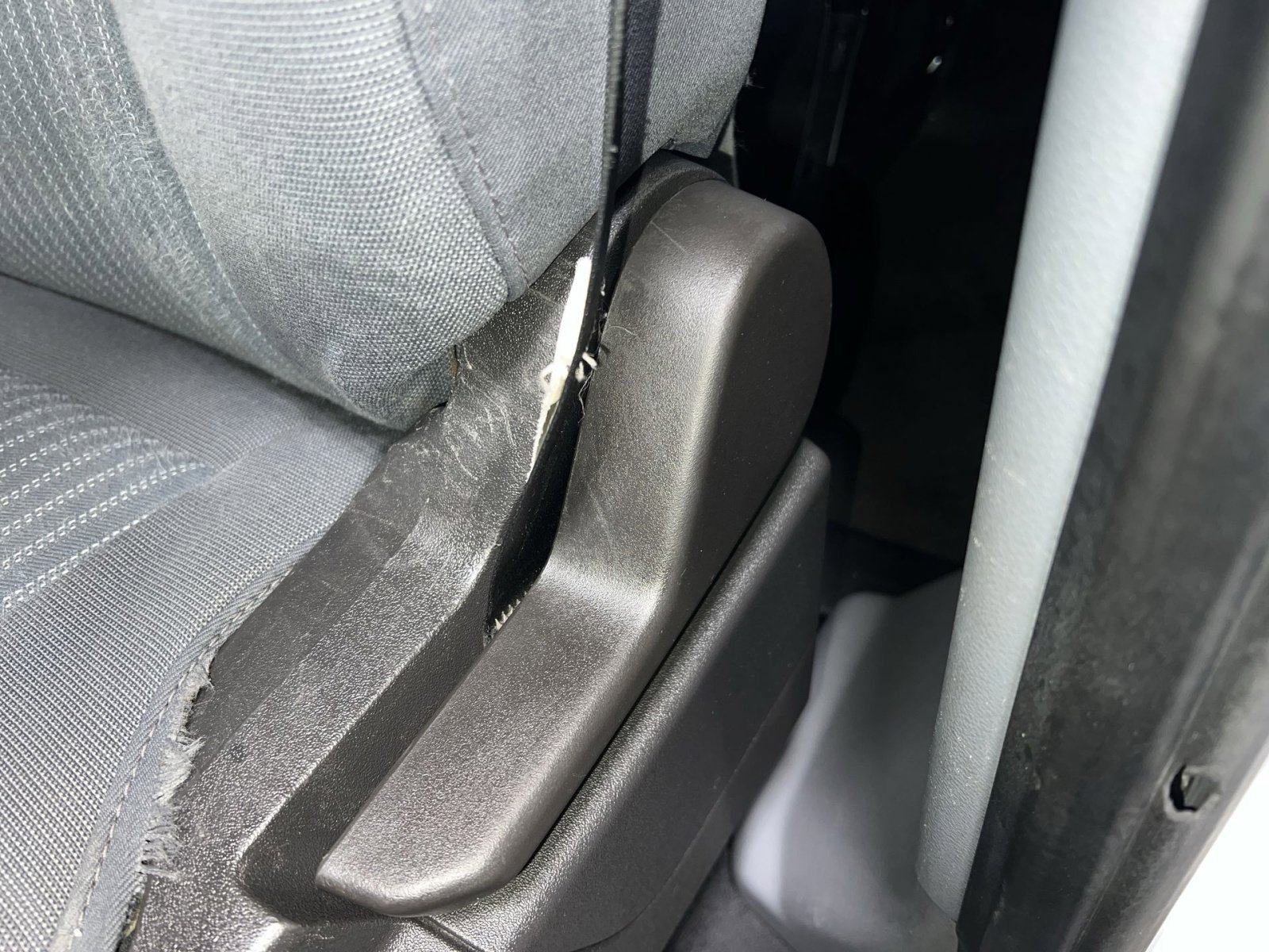 Used 2019 Ford Transit 350 XLT image 14